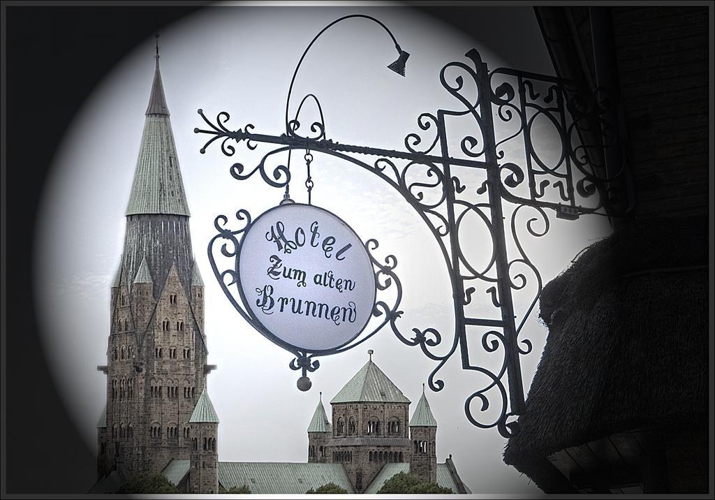 Hotel Zum Alten Brunnen Райне Екстериор снимка